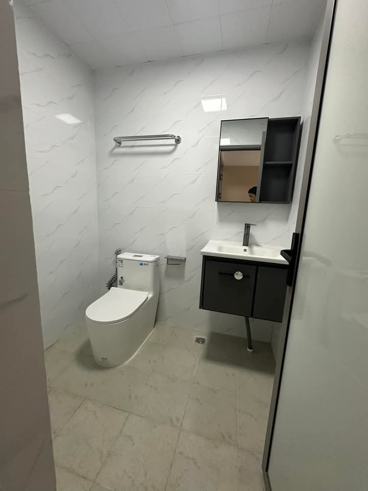 လှိုင်မြို့နယ်၊ ကွန်ဒိုအငှား