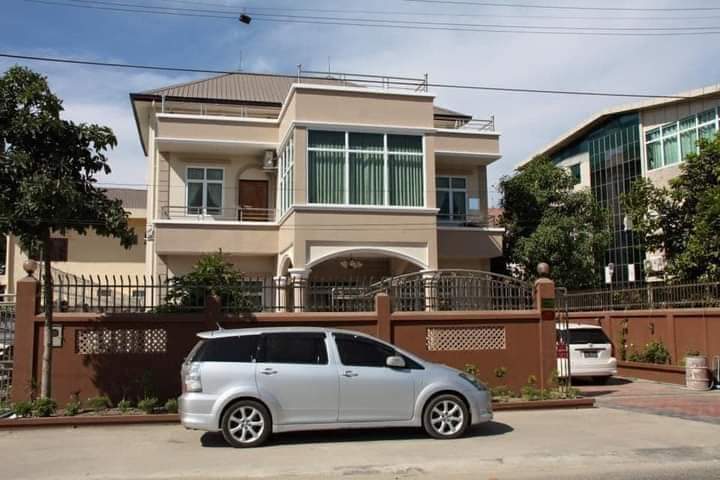 မြောက်ဒဂုံ ရွှေပင်လုံ အိမ်ရာ အဌား