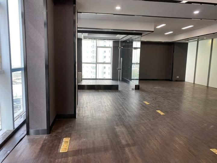 ကမာရွတ်မြို့နယ်၊ ကွန်ဒိုအငှား