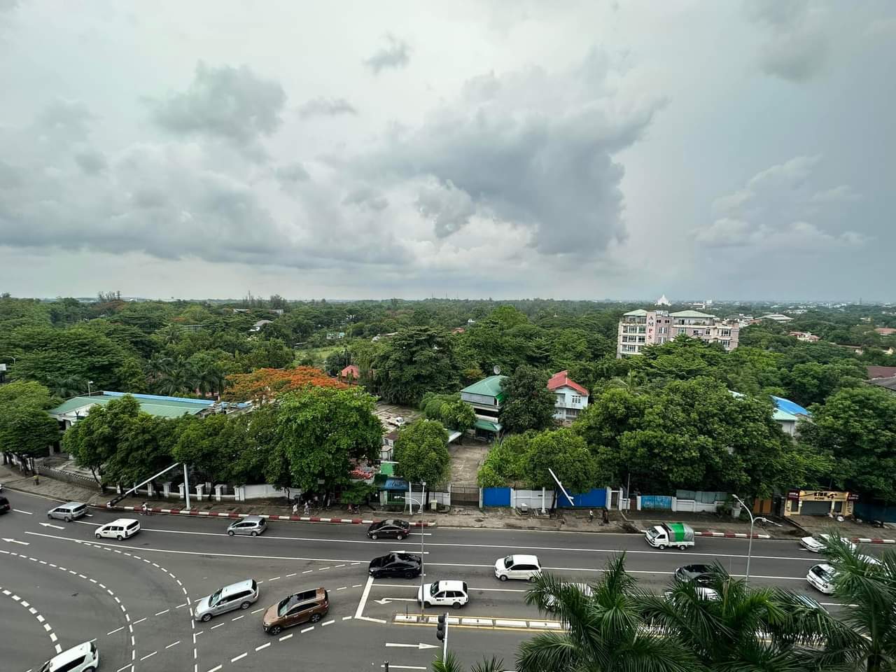 လှိုင်သာယာမြို့နယ်၊(မြေ+ဂိုဒေါင်)အငှား