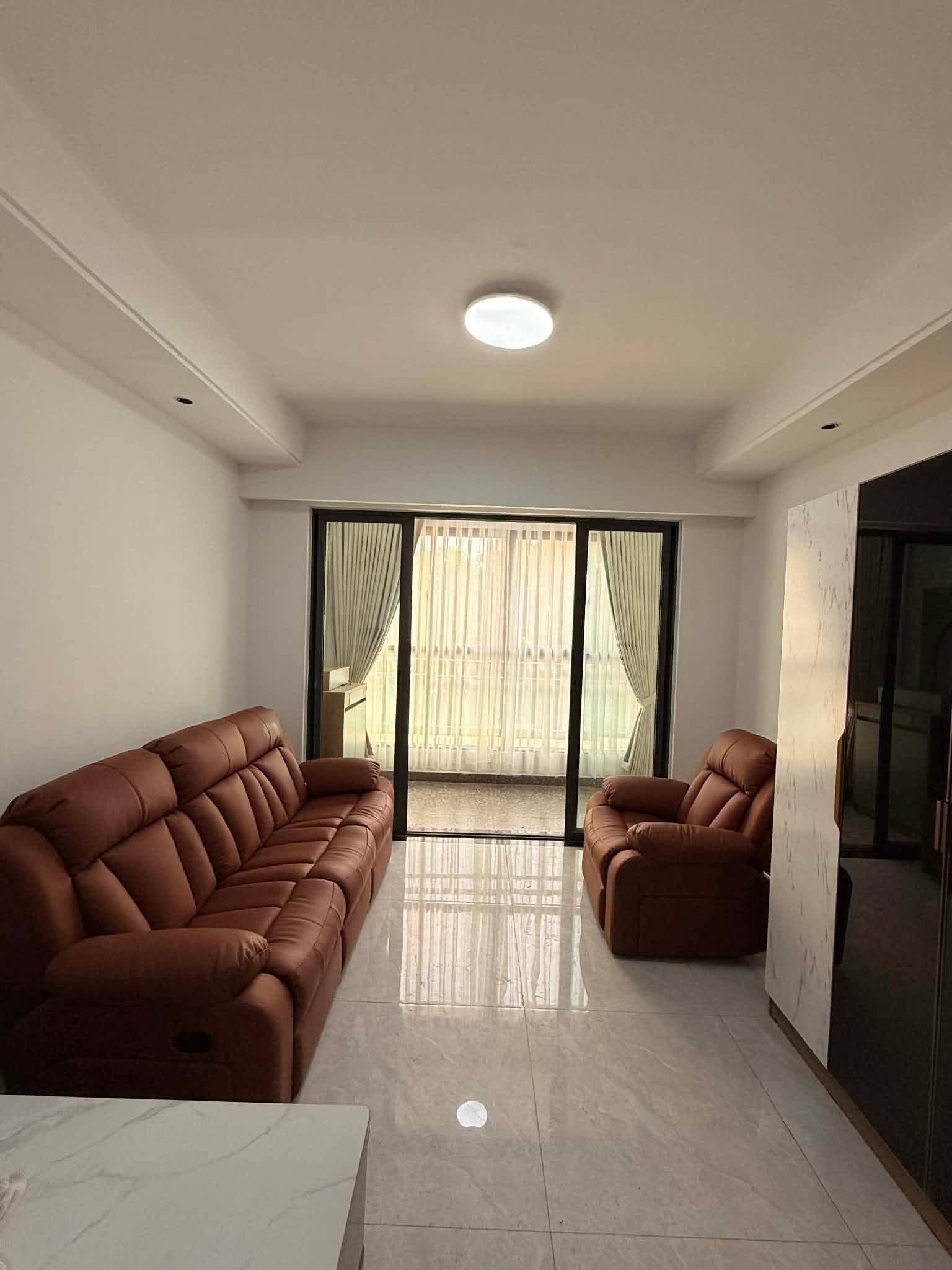 လမ်း‌မတော်မြို့နယ်ရှိCondoအငှား