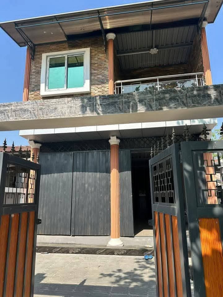 ဒဂုံဆိပ်ကမ်းမြို့နယ်၊ လုံးချင်းအငှား