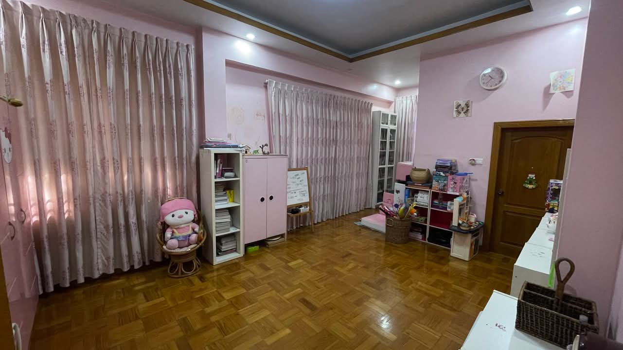 ဒဂုံဆိပ်ကမ်းမြို့နယ်၊ (2RC) အငှား