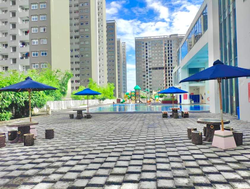 ဧရာချမ်းသာကွန်ဒိုအရောင်း