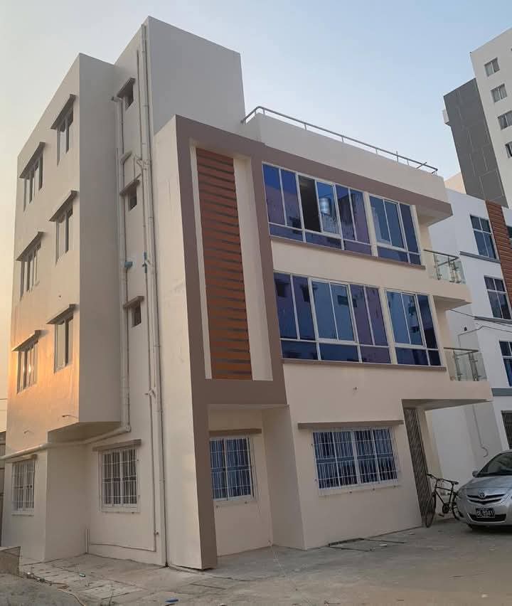 လှိုင်မြို့နယ်၊ (3.5RC)အရောင်း