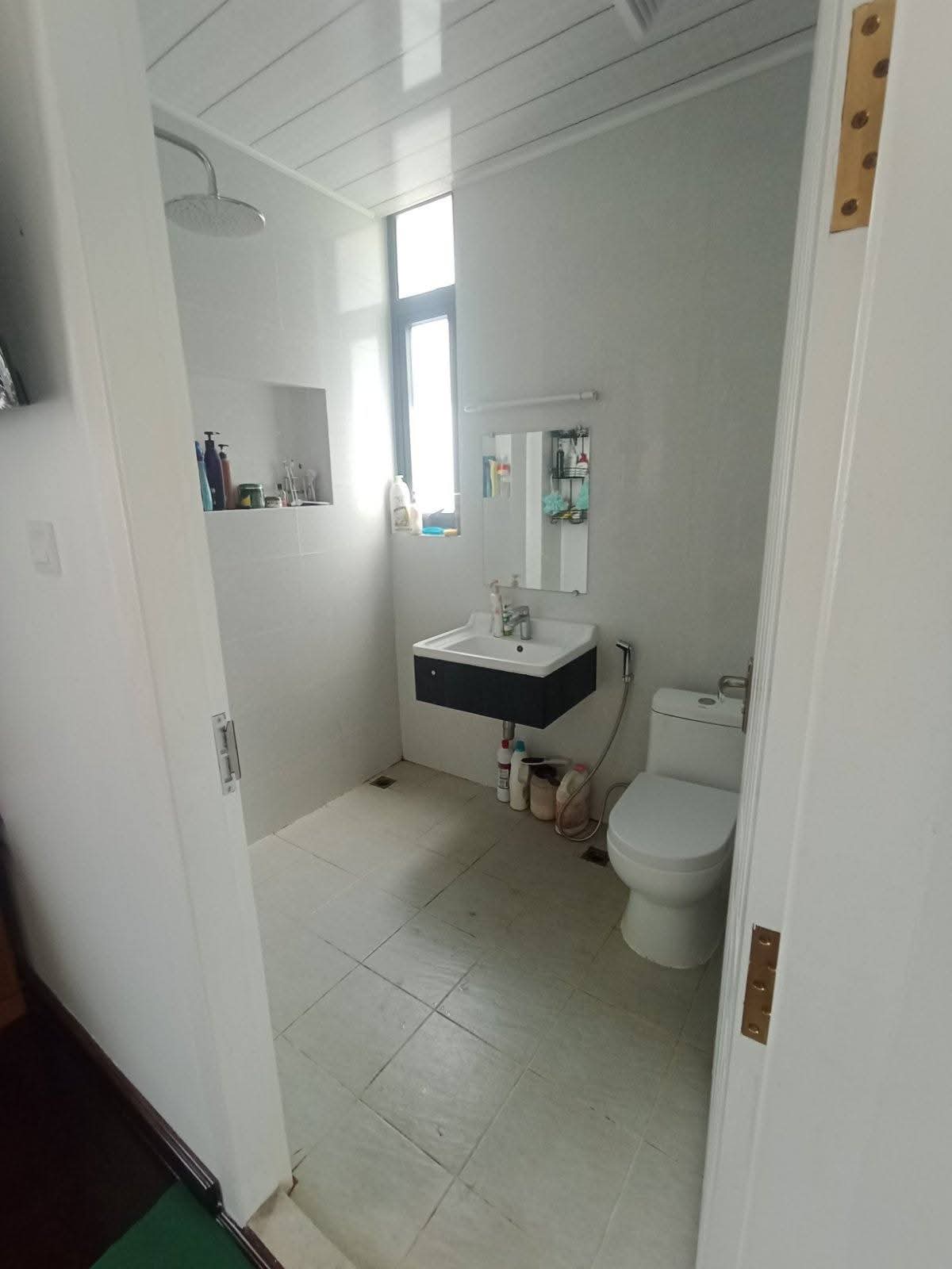 သင်္ဃန်းကျွန်းမြို့နယ်၊ (3RC)အရောင်း