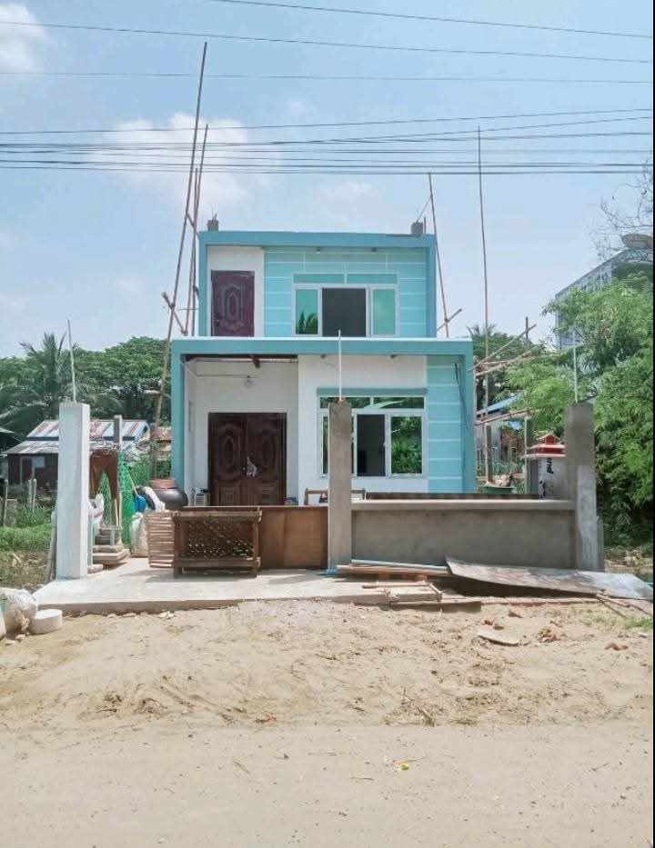 တောင်ဒဂုံမြို့နယ်လုံးချင်းအရောင်း