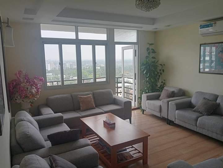 မရမ်းကုန်းမြို့ယ် ကွန်ဒို အရောင်း