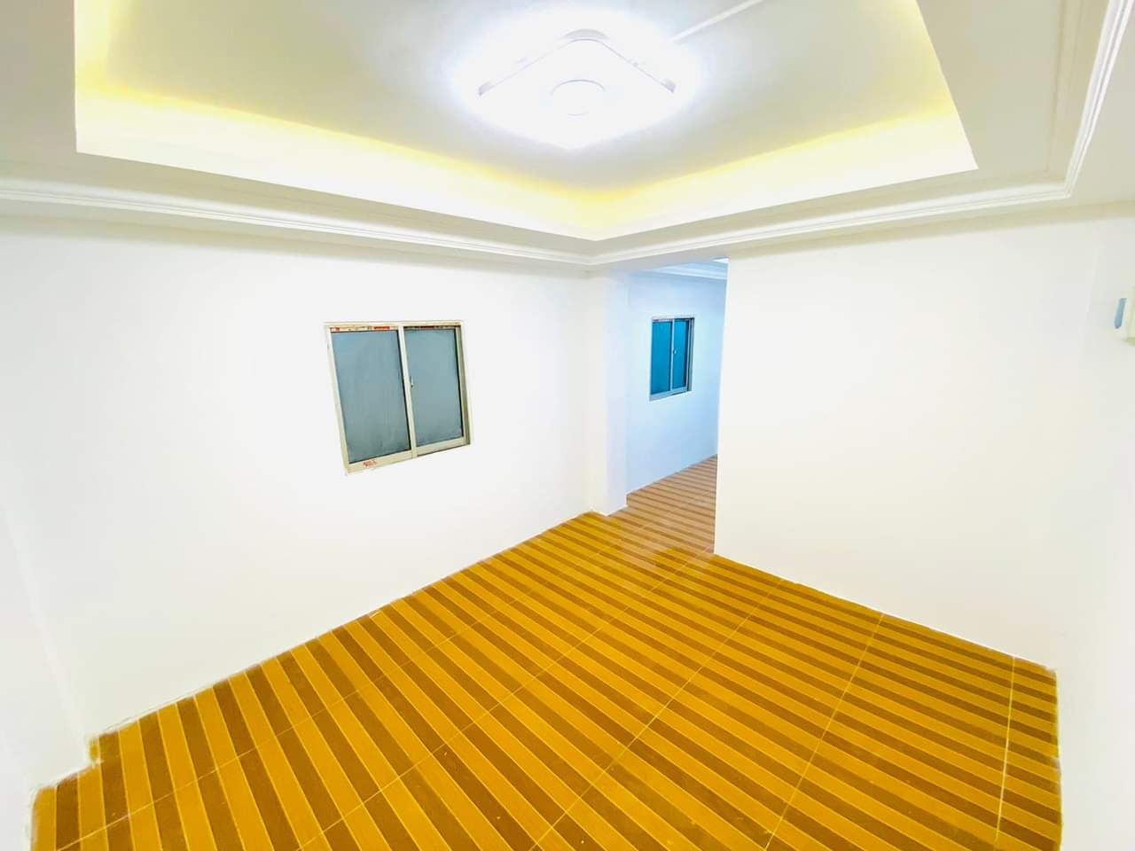 ဒေါပုံ မြို့နယ် တိုက်ခန်း အရောင်း