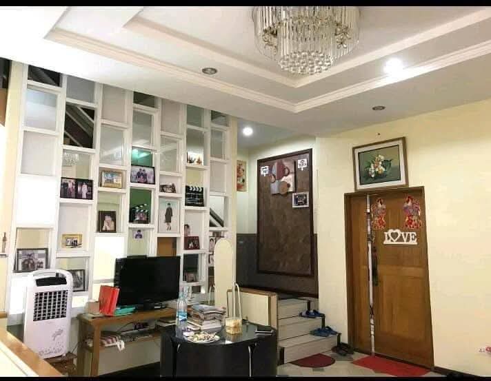 ဗဟန်းမြို့နယ်၊ (3.5RC) အရောင်း