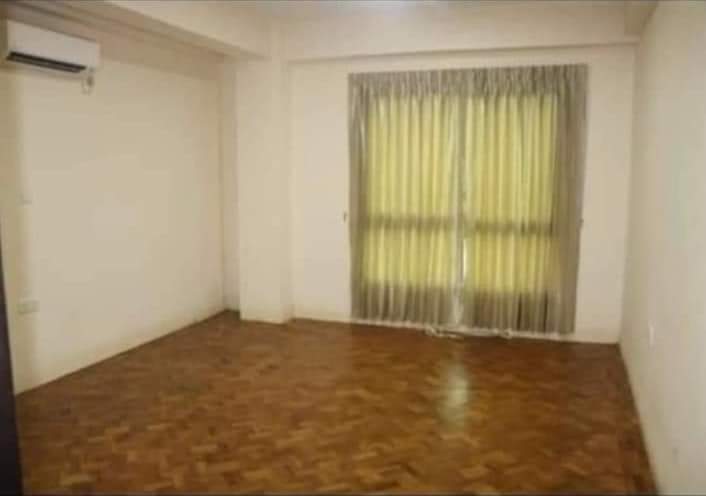 လှိုင်မြို့နယ်၊ မဟာဆွေ ကွန်ဒို အရောင်း