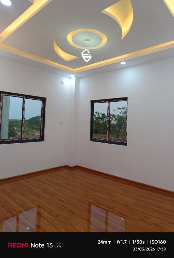 အရှေ့ဒဂုံမြို့နယ်ရှိလုံးချင်းအိမ်အရောင်း