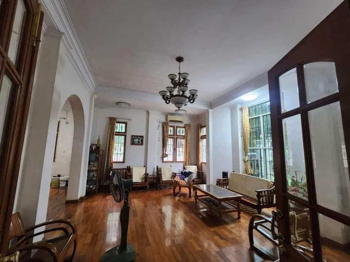 ကမာရွတ်မြို့နယ်၊ (2RC)အရောင်း