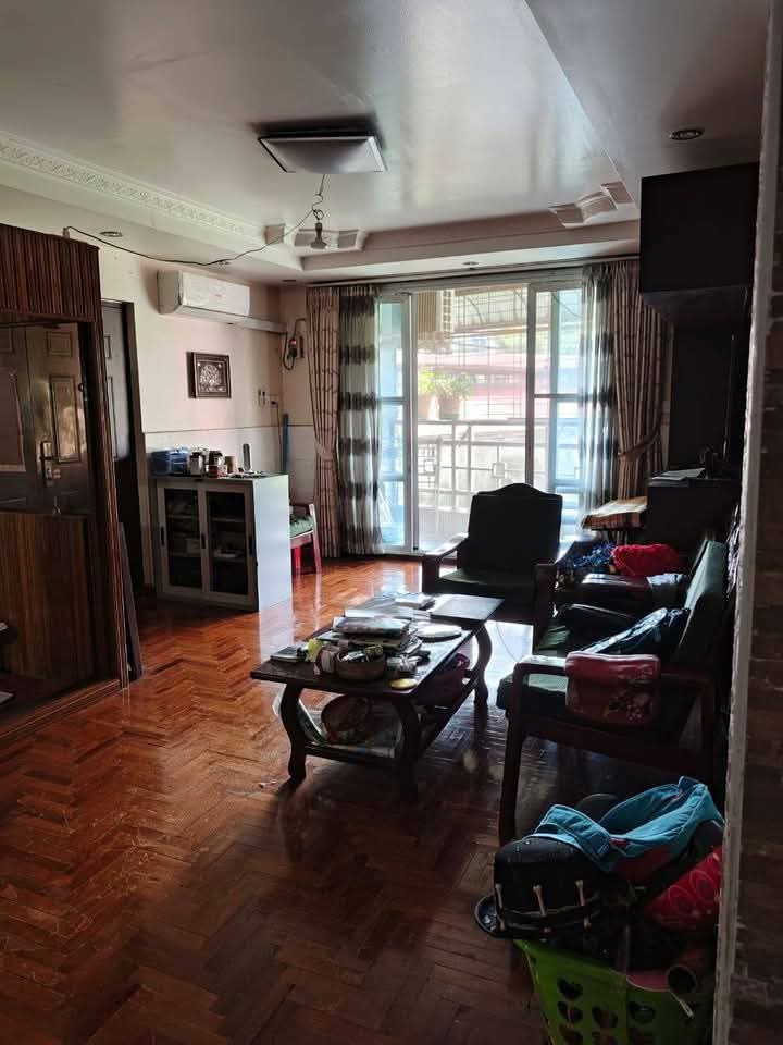 သဃန်းကျွန်းမြို့နယ်  Royal. Zawtika Condo