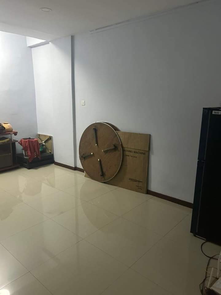 ဗဟန်းမြို့နယ်၊ကွန်ဒိုအရောင်း