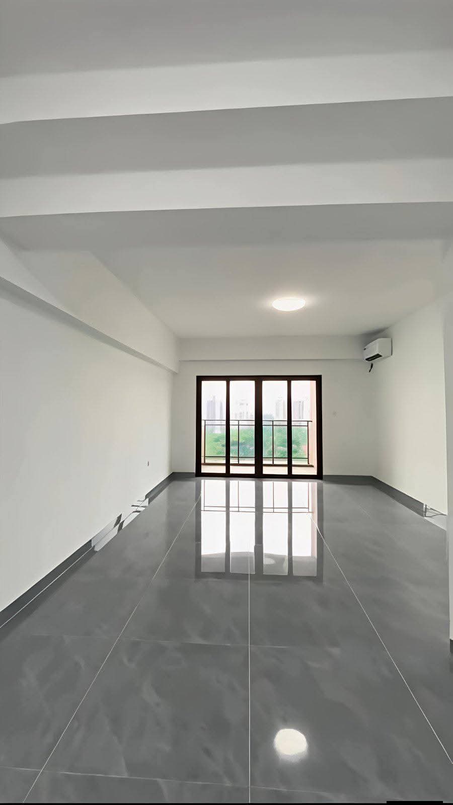 လှိုင်မြို့နယ်The Century Condo အရောင်း