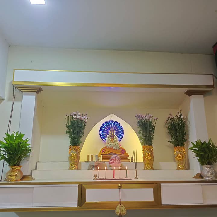 မြောက်ဒဂုံမြို့နယ်၊ (49)ရပ်ကွက်၊ လုံးချင်းအိမ်အရောင်း