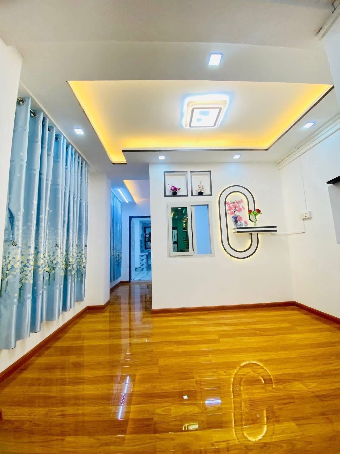 စမ်းချောင်းမြို့နယ်ရှိတိုက်ခန်းအရောင်း