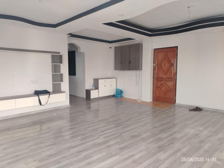 စမ်းချောင်းမြို့နယ် ရှမ်းကုန်းလမ်း condoအရောင်း