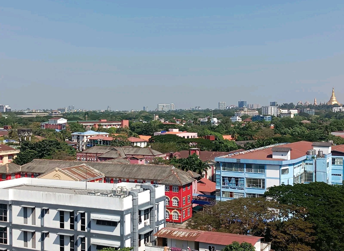 အလုံမြို့နယ်၊ ကွန်ဒိုအရောင်း