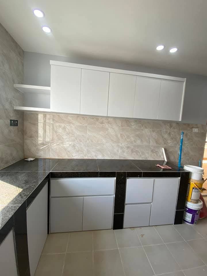 လှိုင်ြမို့နယ်၊ကွန်ဒိုအရောင်း