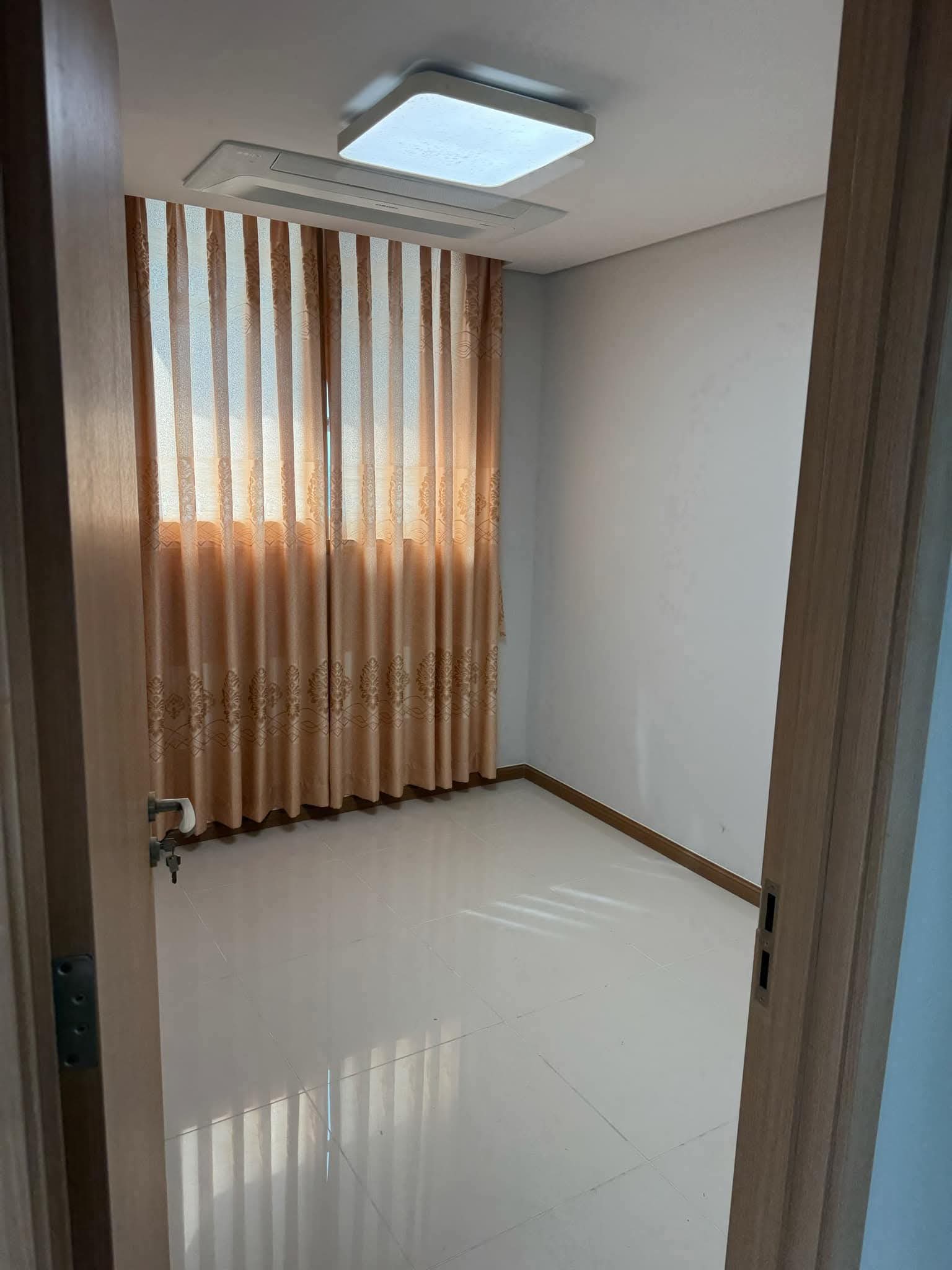 တောင်ဥက္ကလာပမြို့နယ်၊ Inno City Condo For Sale
