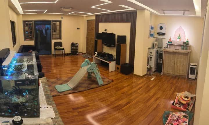 ရန်ကင်းမြို့နယ်၊ မိုးကောင်းလမ်းမပေါ် တိုက်ခန်းအရောင်း