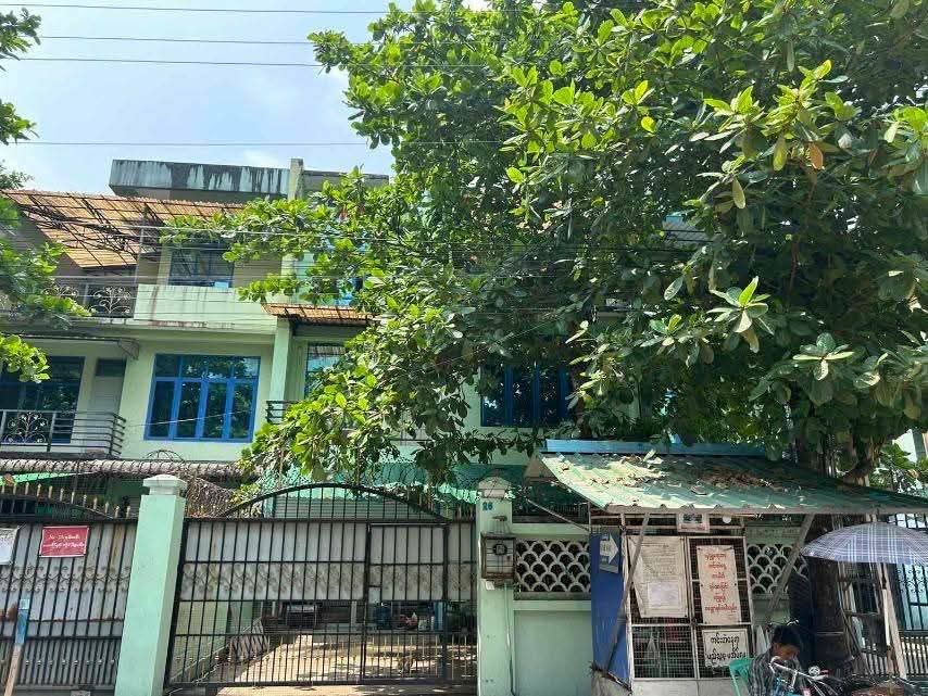 လှိုင်မြို့နယ်၊ လုံးချင်းအိမ်အရောင်း