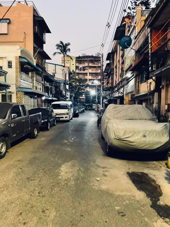 အလုံမြို့နယ်၊ တိုက်ခန်းအရောင်း