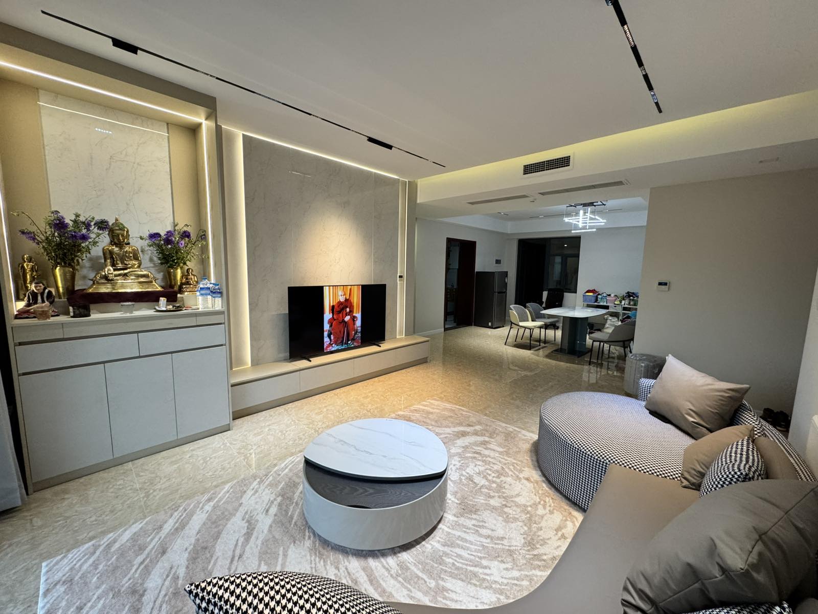 ရန်ကင်းမြို့နယ်ရှိCondoအရောင်း