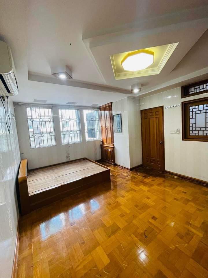 ပန်ဘဲတန်းမြို့နယ်၊တိကွန်ဒိုအရောင်း