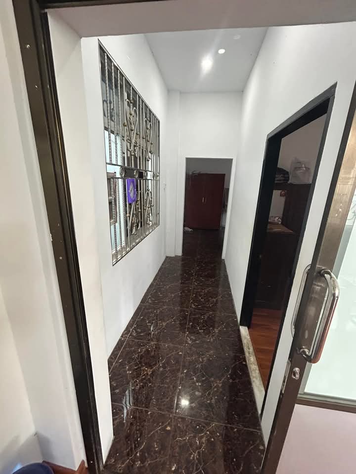 မြောက်ဒဂုံမြို့နယ်၊ (2.5RC)အရောင်း