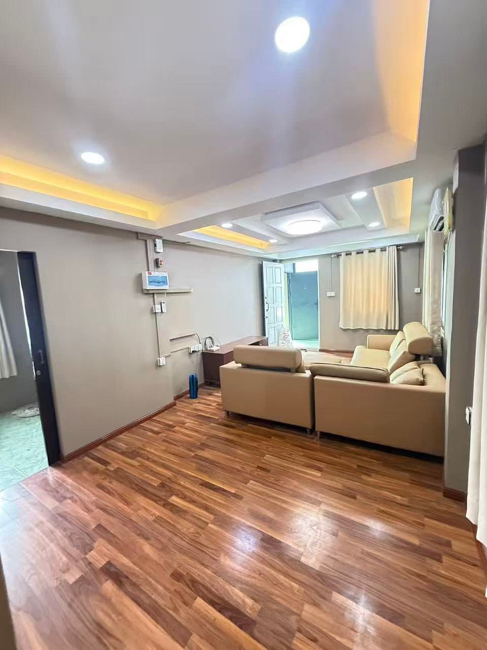 တောင်ဥက္ကလာပမြို့နယ်တိုက်ခန်းအရောင်း