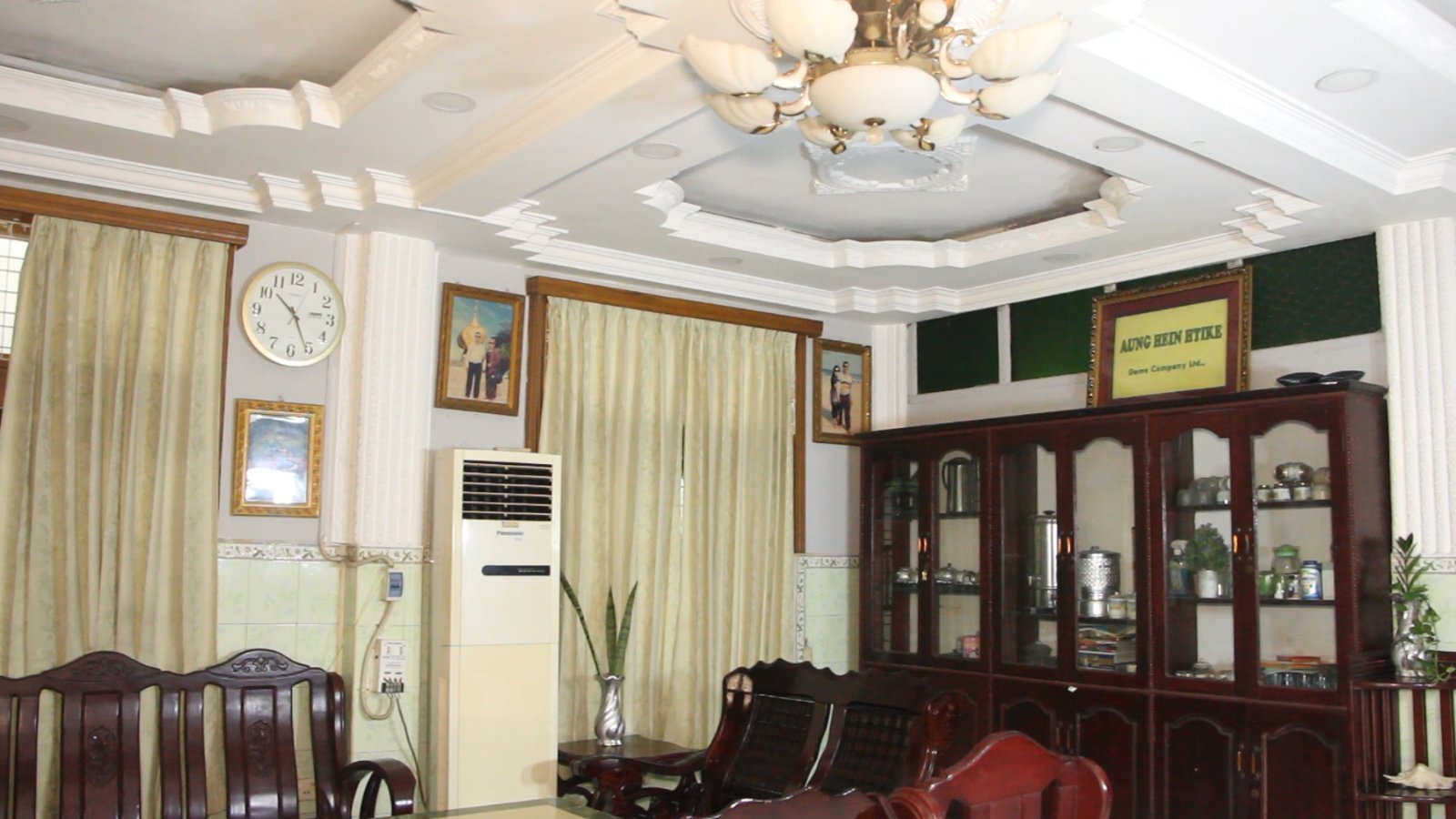 အင်းစိန်မြို့နယ်၊(3½RC) အရောင်း