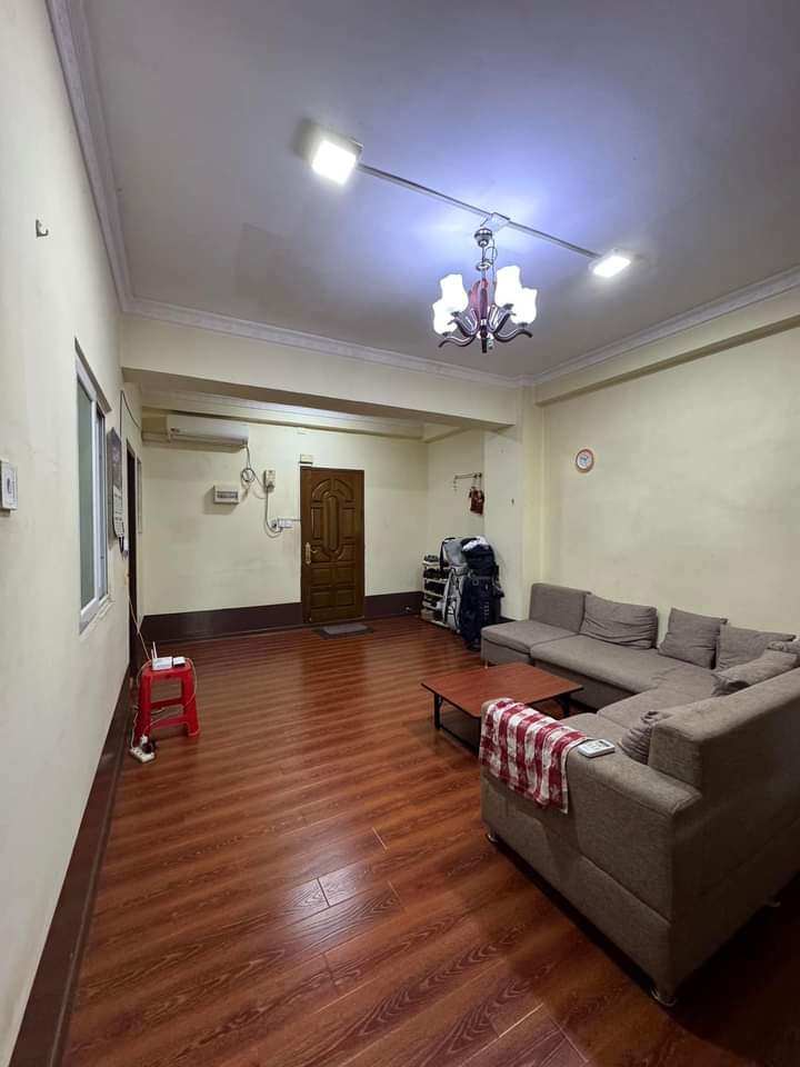 လှိုင်မြို့နယ်၊ ကွန်ဒို အရောင်း