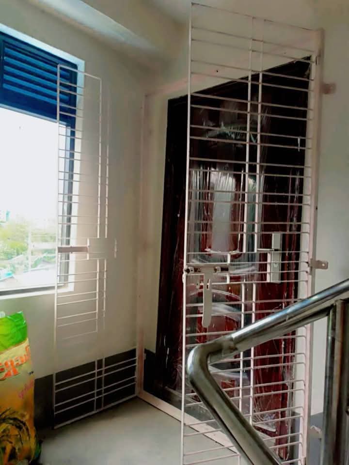 သာကေတမြို့နယ်၊ တိုက်ခနိးအရောင်း