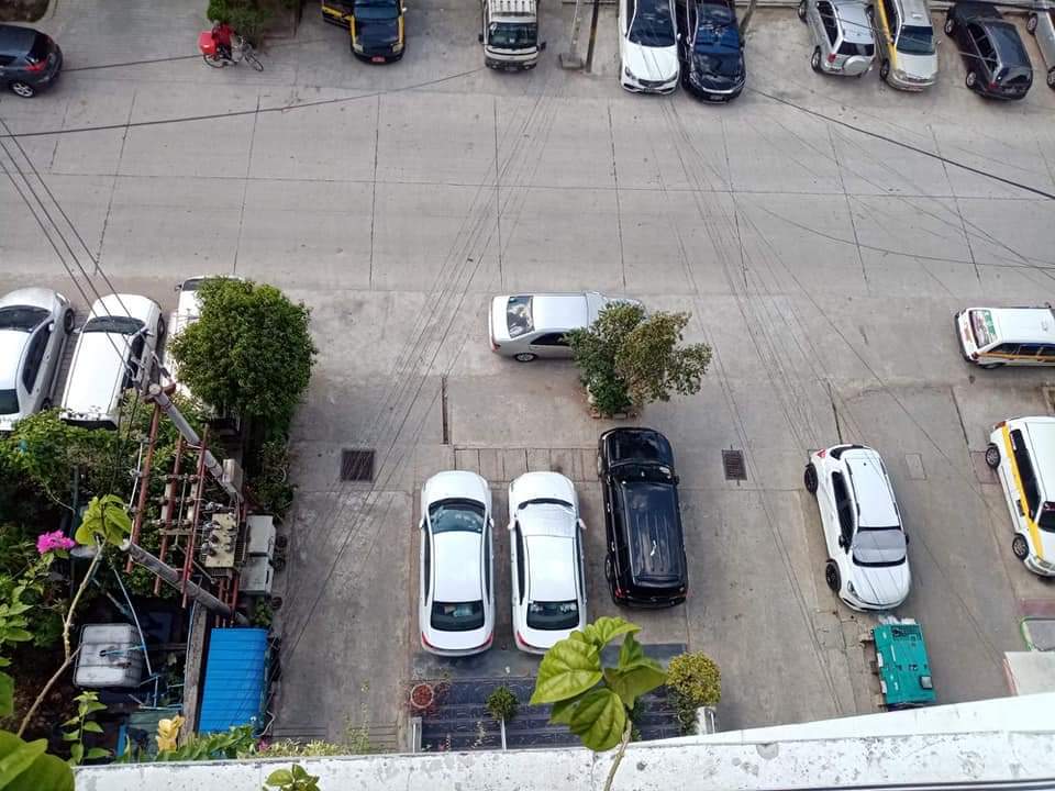 တာမွေမြို့နယ်၊ကွန်ဒိုအရောင်း