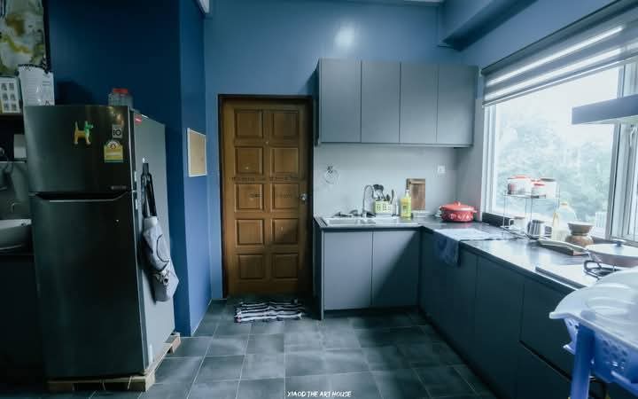 ဗဟန်းမြို့နယ်၊ ပုလဲကွန်ဒိုအရောင်း